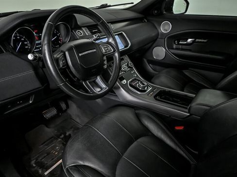 Used 2019 Land Rover Range Rover Evoque SE Premium AWD/4WD image 18