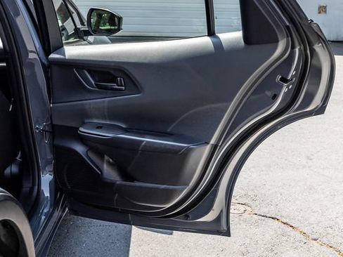 Used 2025 Toyota Prius LE FWD image 16