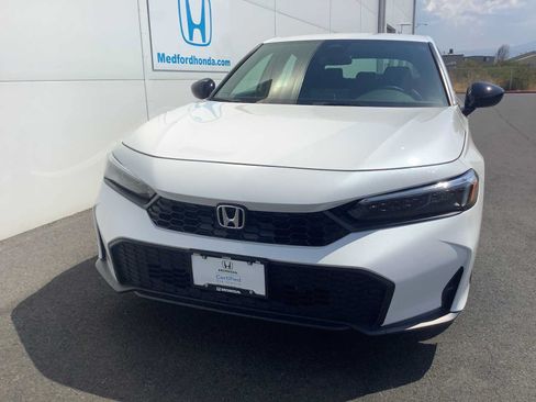 Certified 2026 Honda Civic Sport image 9