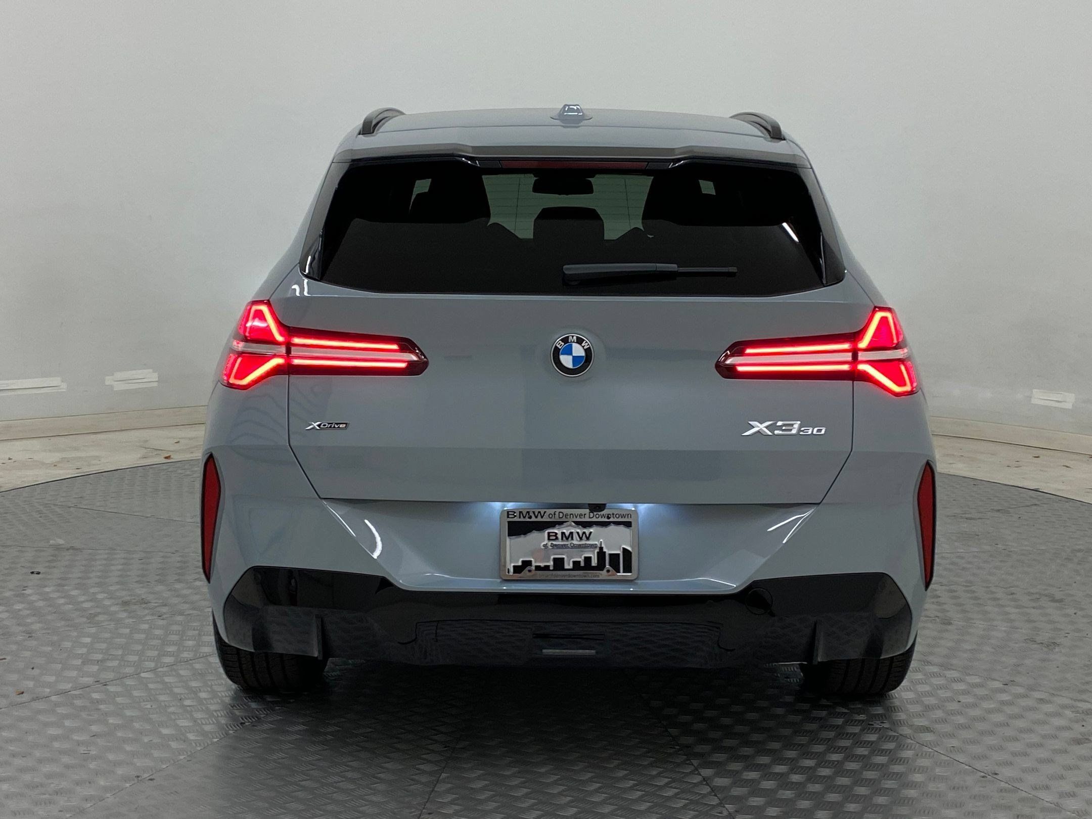 Used 2026 BMW X3 xDrive30i w/ Premium Package AWD/4WD image 9