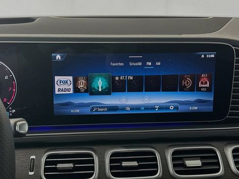 New 2026 Mercedes-Benz GLS 450 4MATIC image 15