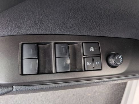 Certified 2024 Toyota Camry SE FWD image 17