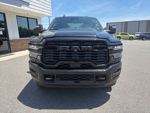 Used 2025 RAM 2500 Big Horn AWD/4WD image 10