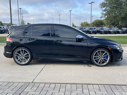 Used 2024 Volkswagen Golf R AWD/4WD image 10
