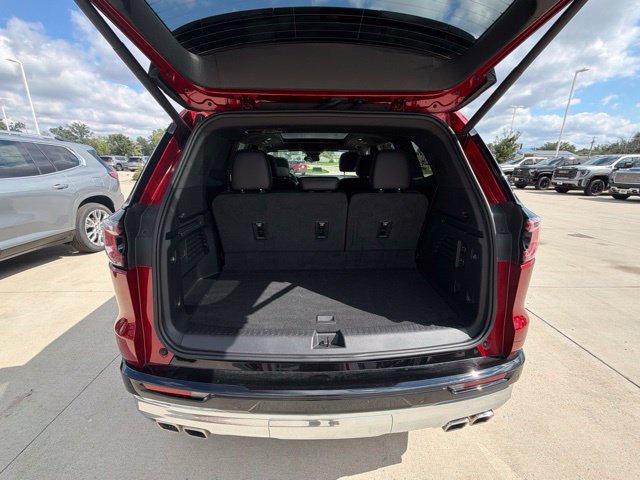 Used 2024 GMC Acadia Denali w/ LPO, Floor Liner Package AWD/4WD image 22