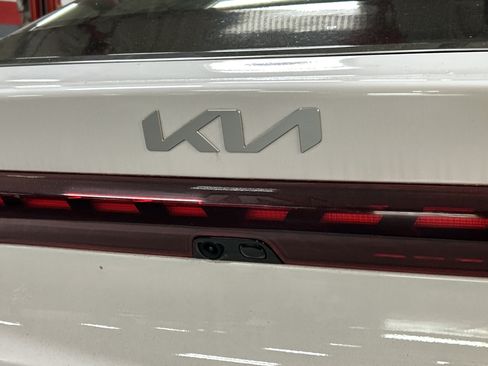 Used 2024 Kia K5 EX w/ EX Premium Package FWD image 5
