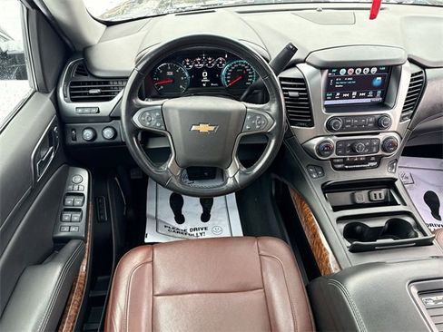 Used 2019 Chevrolet Tahoe Premier w/ Premier Plus Edition image 14