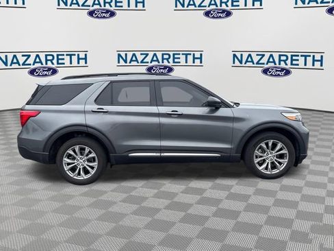 Used 2023 Ford Explorer XLT w/ Equipment Group 202A AWD/4WD image 8