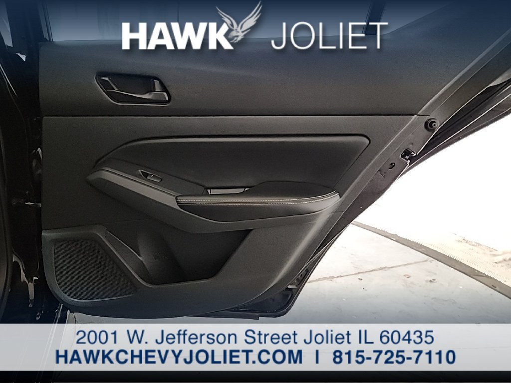 Used 2024 Nissan Altima 2.5 SV FWD image 21