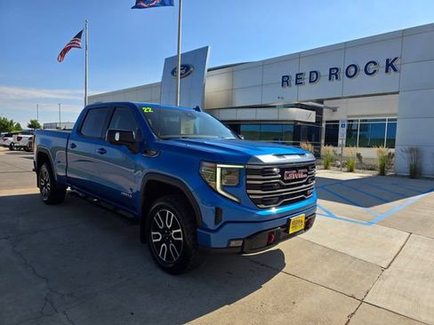 Used 2022 GMC Sierra 1500 AT4 AWD/4WD image 4