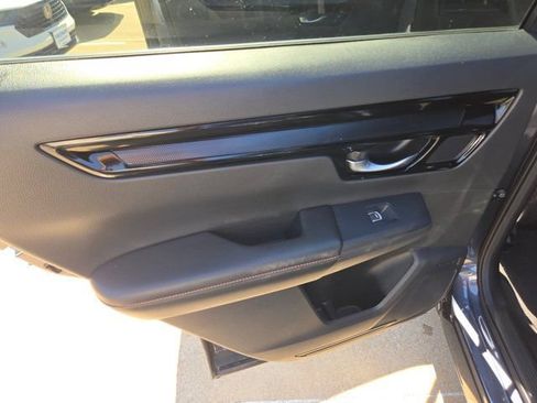Used 2024 Honda CR-V Sport Touring image 12