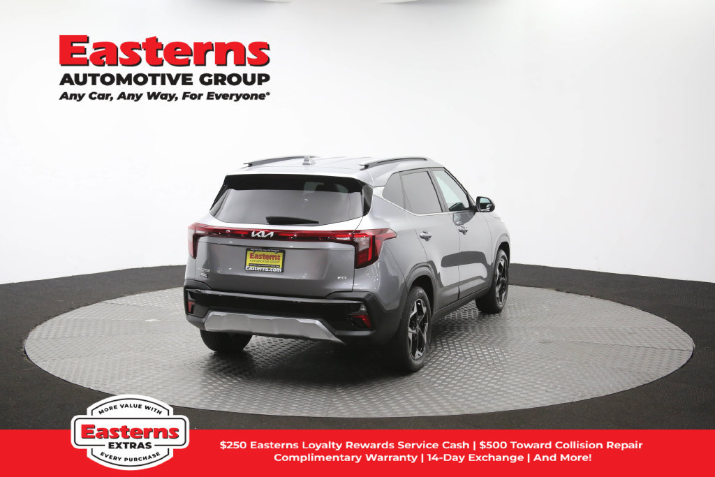 Used 2024 Kia Seltos EX AWD/4WD image 42