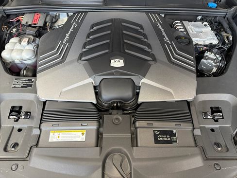Used 2024 Lamborghini Urus Performante image 36