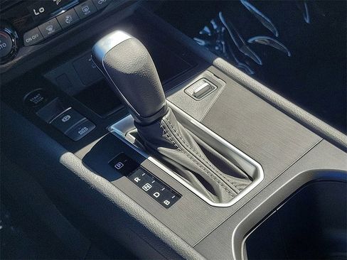 New 2026 Nissan Kicks SV image 10