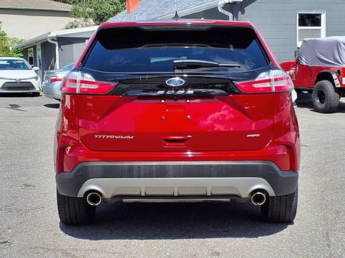 Used 2022 Ford Edge Titanium AWD/4WD image 6