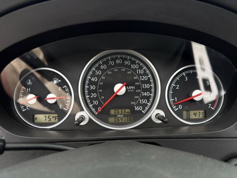Used 2006 Chrysler Crossfire Convertible RWD image 12