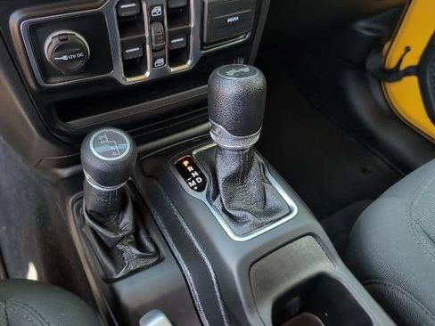 Used 2021 Jeep Wrangler Unlimited Sport AWD/4WD image 19