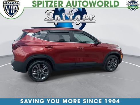 Certified 2023 Kia Seltos S w/ Navigation Package FWD image 9