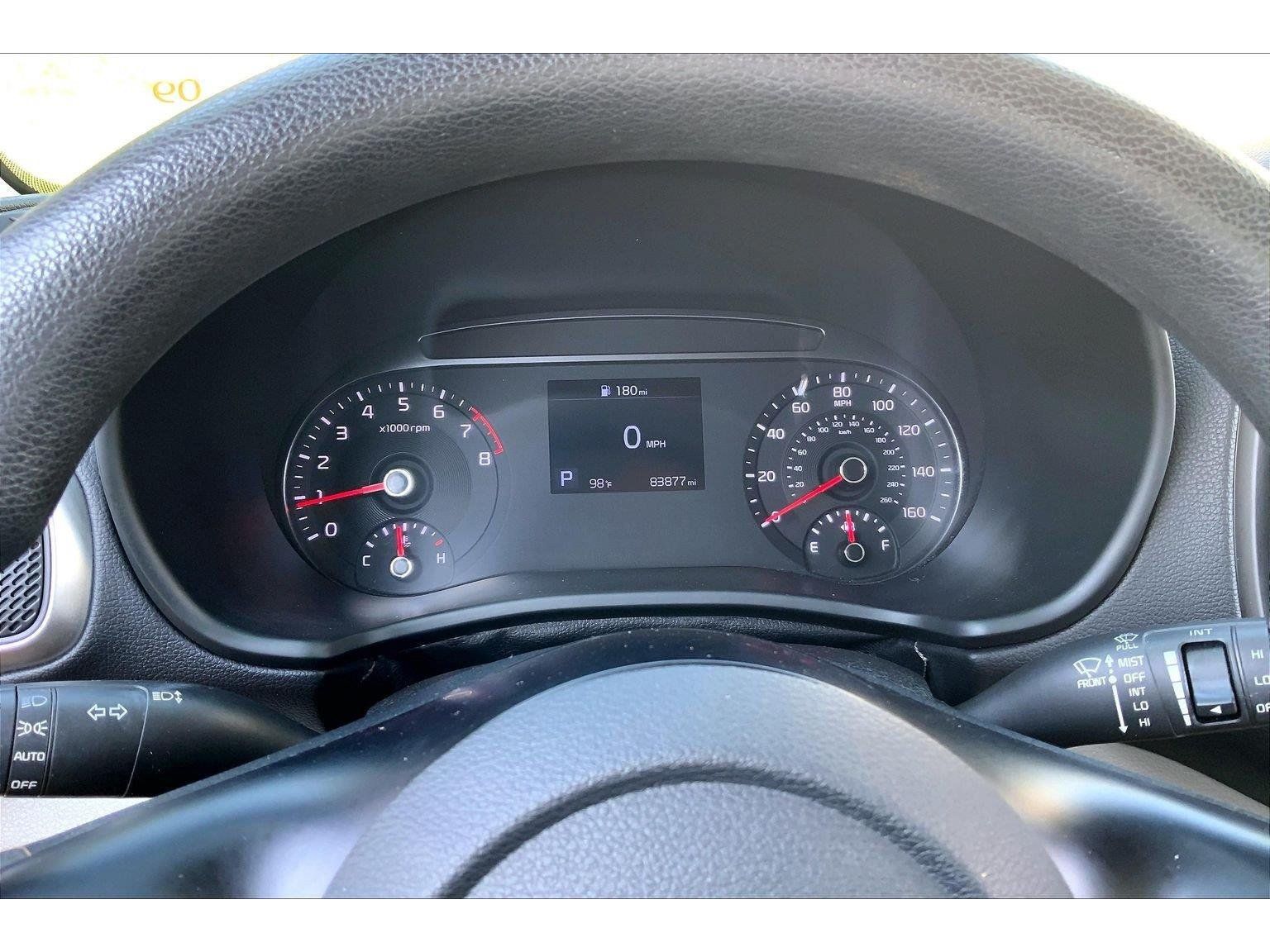 Used 2020 Kia Soul LX FWD image 14