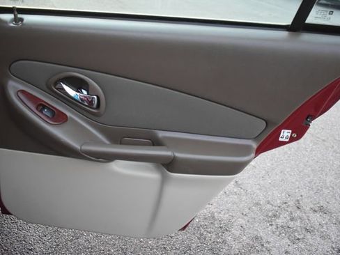 Used 2006 Chevrolet Malibu LT FWD image 32
