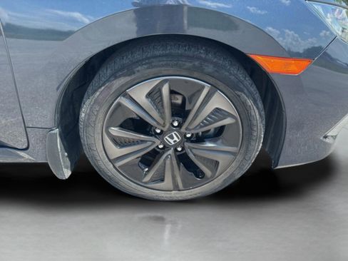 Used 2019 Honda Civic EX image 42