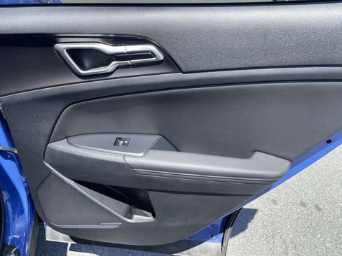 Certified 2026 Kia Sportage EX FWD image 32