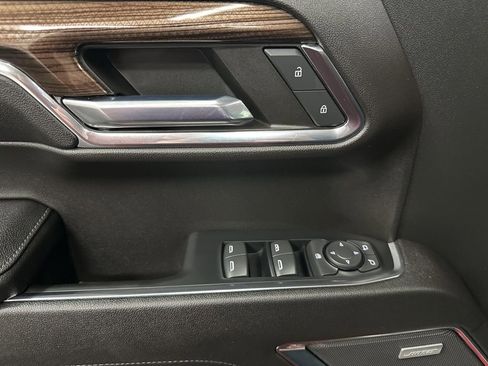 Used 2023 Chevrolet Silverado 1500 LT Trail Boss w/ Convenience Package II image 18