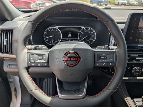 New 2026 Nissan Pathfinder Rock Creek AWD/4WD image 30
