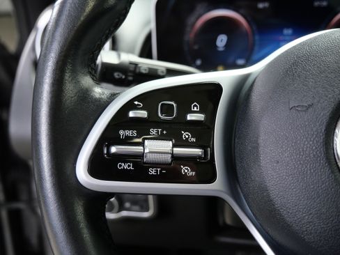 Certified 2021 Mercedes-Benz GLB 250 4MATIC image 25