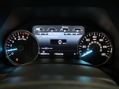 Used 2018 Ford F150 Lariat image 38