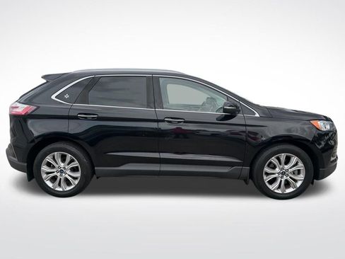Used 2020 Ford Edge Titanium image 4