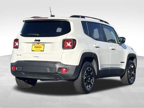 Used 2023 Jeep Renegade Latitude image 9