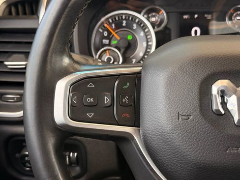 Used 2019 RAM 1500 Big Horn RWD image 36
