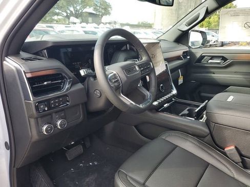 New 2026 GMC Yukon XL Denali image 20