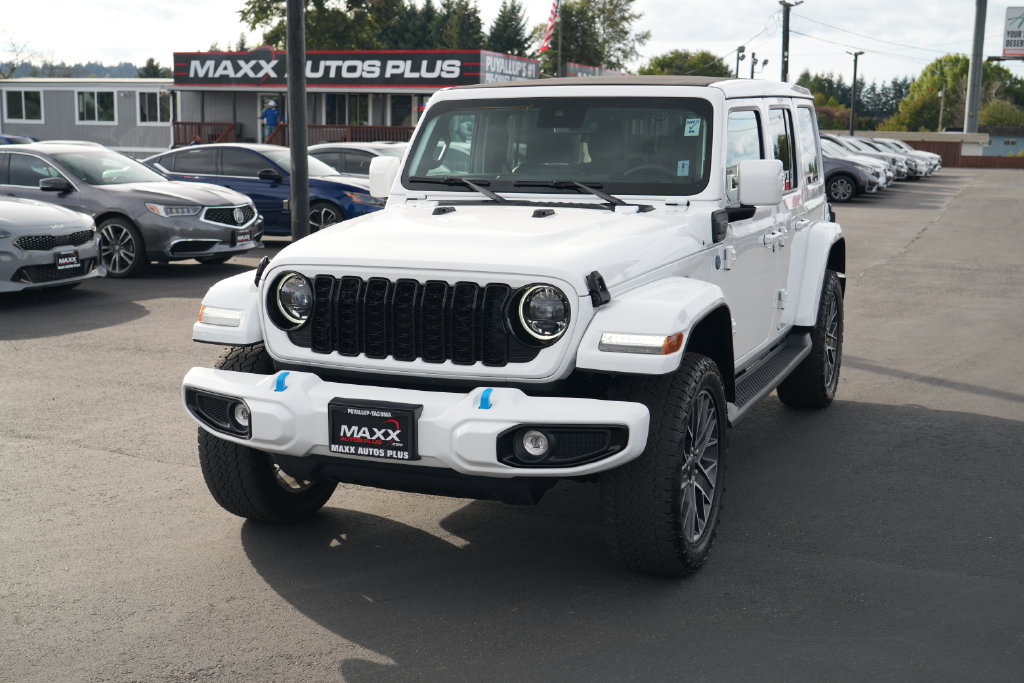 Used 2024 Jeep Wrangler High Altitude AWD/4WD image 4
