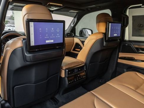 New 2026 Lexus LX 600 4WD w/ Luxury Package image 9