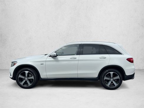 Used 2016 Mercedes-Benz GLC 300 4MATIC image 8