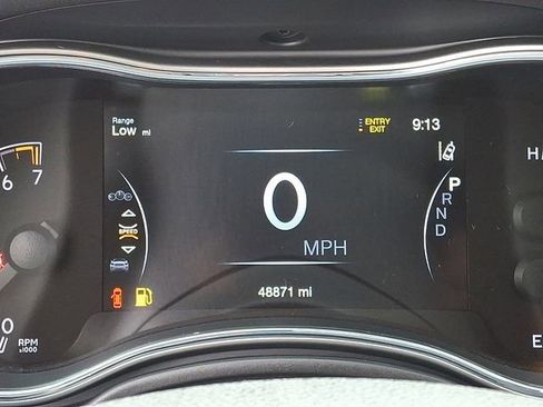 Used 2018 Jeep Grand Cherokee Overland image 23