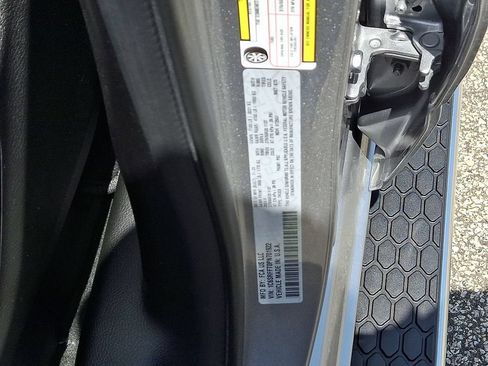 Used 2023 RAM 1500 Big Horn AWD/4WD image 31