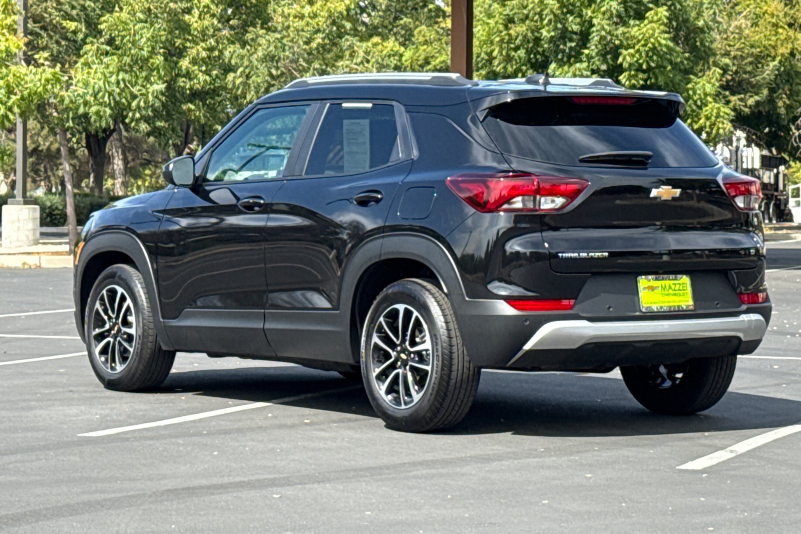 Used 2026 Chevrolet TrailBlazer LT w/ Driver Confidence Package FWD image 3