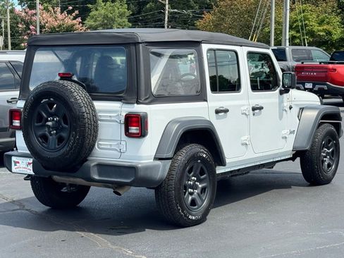 Used 2018 Jeep Wrangler Unlimited Sport image 14