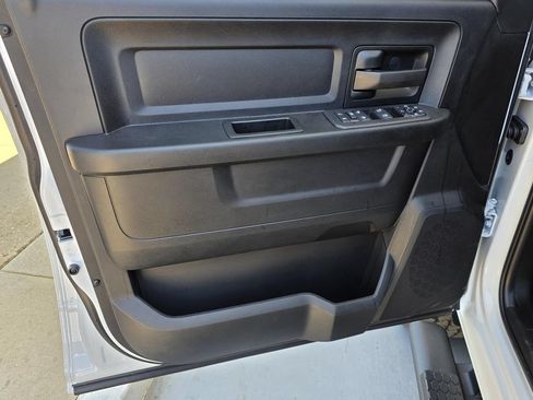 New 2026 RAM 2500 Tradesman AWD/4WD image 36