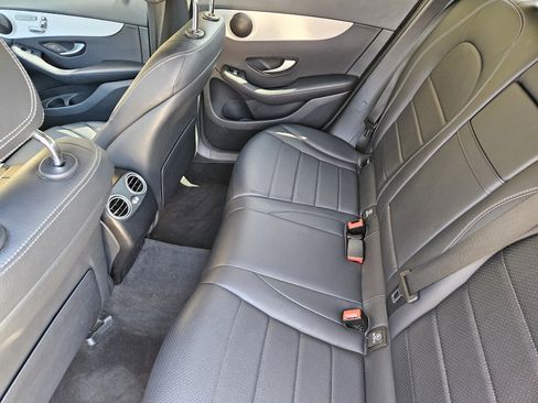 Certified 2022 Mercedes-Benz GLC 300 4MATIC image 30