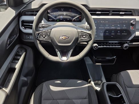 New 2027 Chevrolet Bolt LT w/ Comfort Package FWD image 9