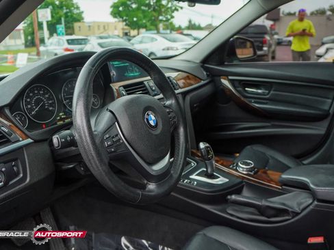 Used 2015 BMW 335i xDrive Sedan AWD/4WD image 21