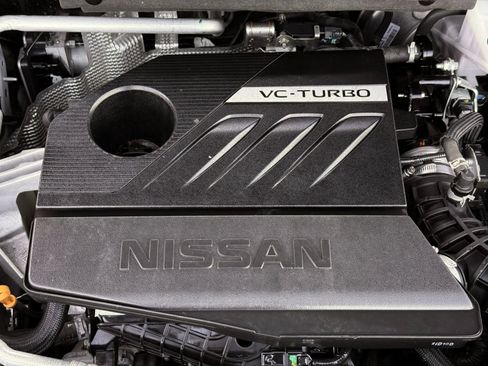 Used 2022 Nissan Rogue SV w/ SV Premium Package image 61