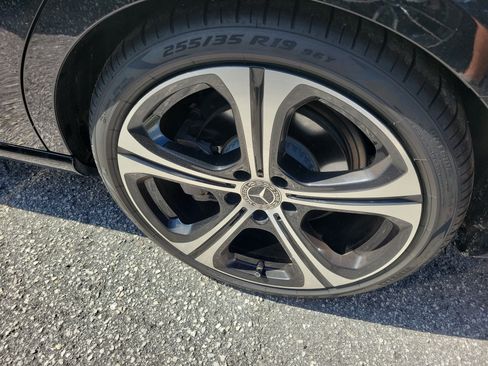 Certified 2022 Mercedes-Benz C 300 Sedan image 5