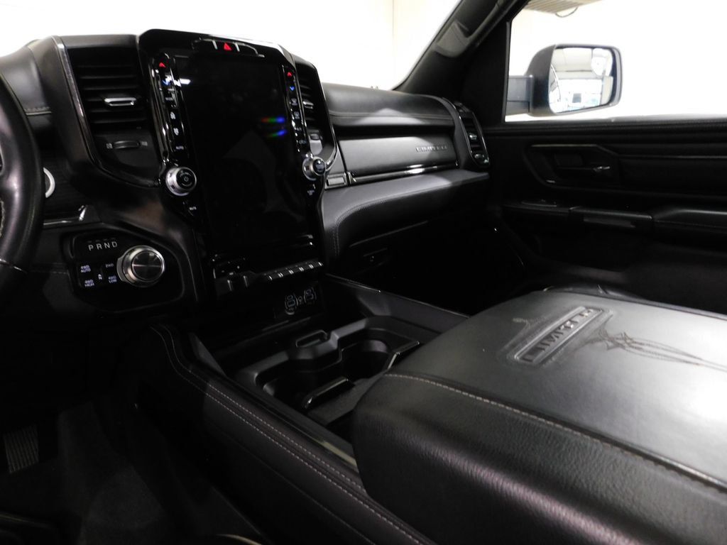 Used 2022 RAM 1500 Limited w/ Body-Colour Bumper Group AWD/4WD image 50