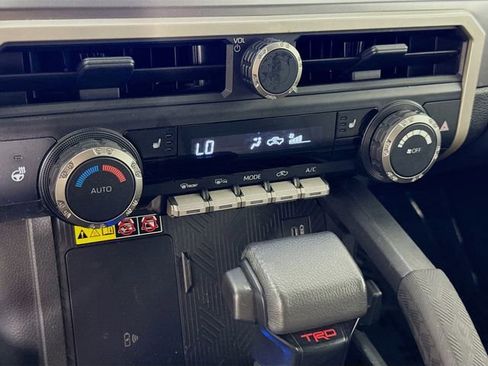 Certified 2024 Toyota Tacoma TRD Off-Road w/ TRD Off Road Upgrade Package AWD/4WD image 17