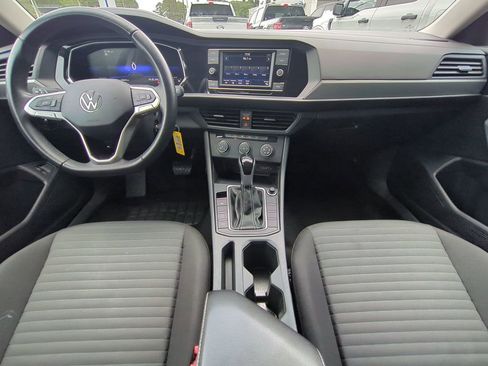 Used 2024 Volkswagen Jetta S FWD image 17